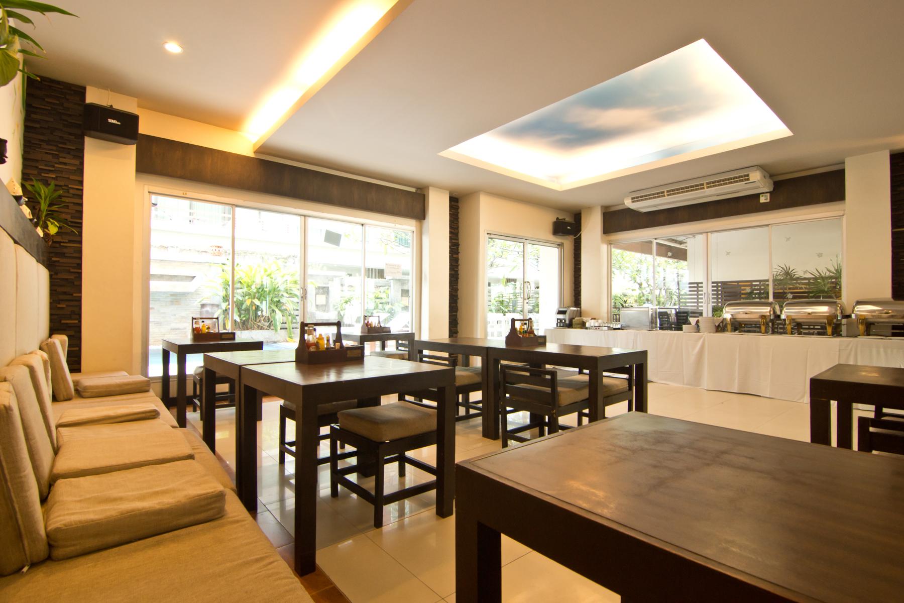 Kokotel Pattaya South Beach Exterior foto
