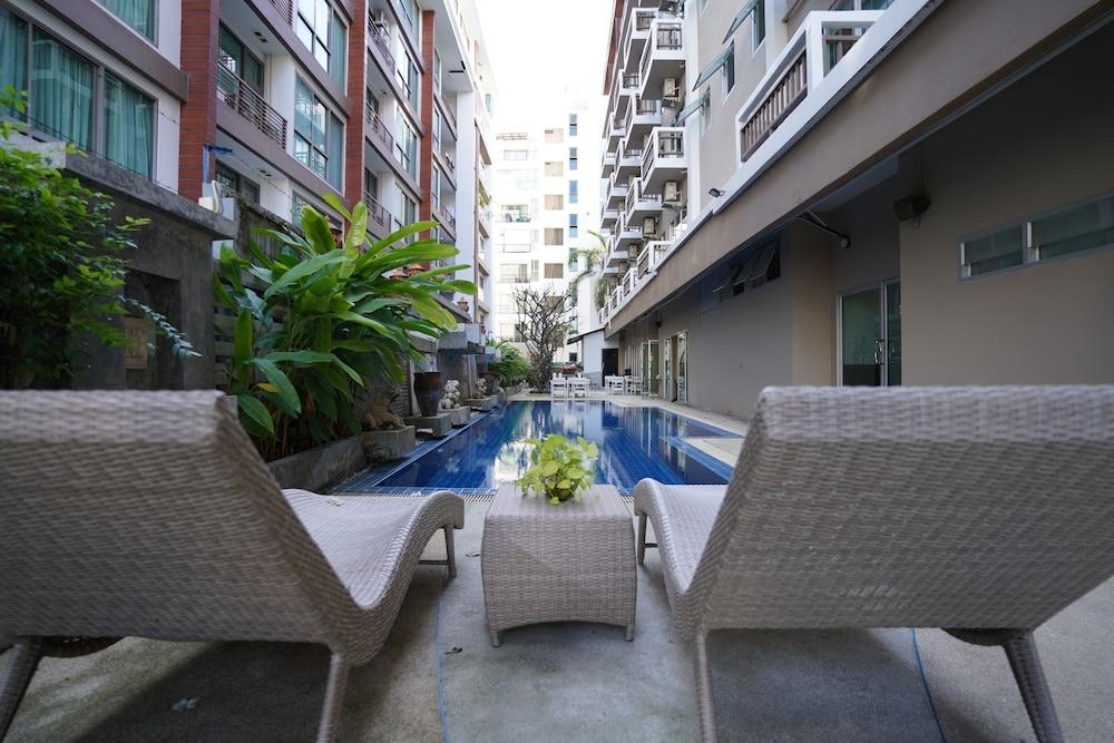 Kokotel Pattaya South Beach Exterior foto